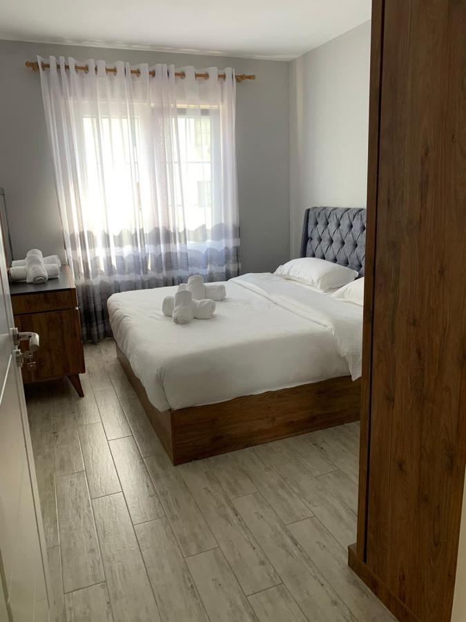 Lovely Apartment Tiranë Eksteriør bilde